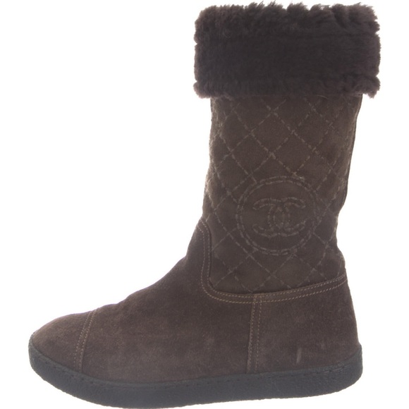 Chanel Interlocking CC Logo Suede Boots - Picture 2 of 11